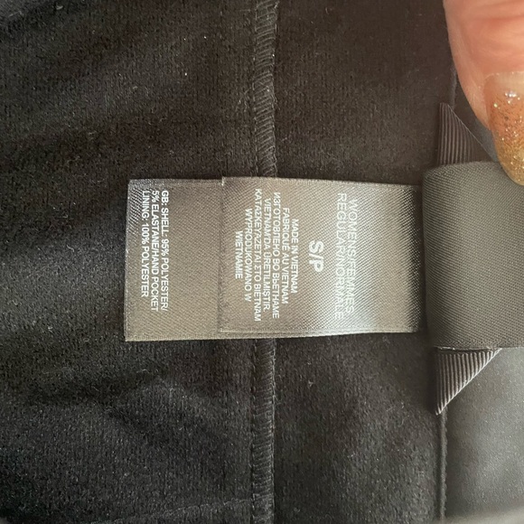 The North Face Women’s Lightweight Wind Resistant Jacket Small EUC - Picture 5 of 8